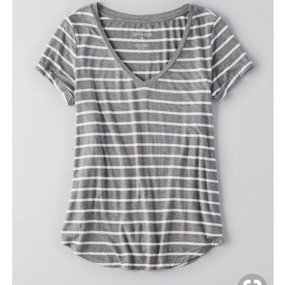 AEO soft gray and white striped v neck